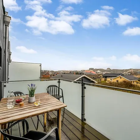 Lovely With A Large Balcony Facing The Dunes - 1020 *