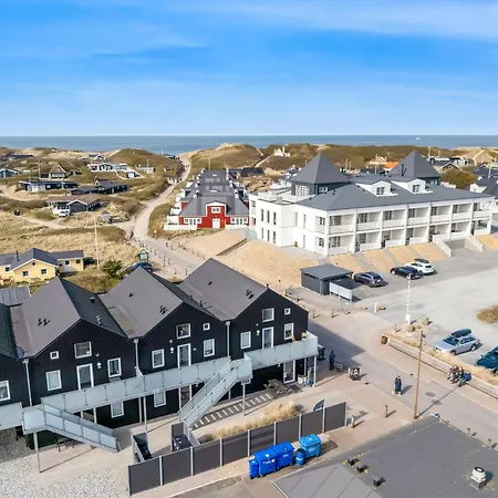 Lovely With A Large Balcony Facing The Dunes - 1020 *