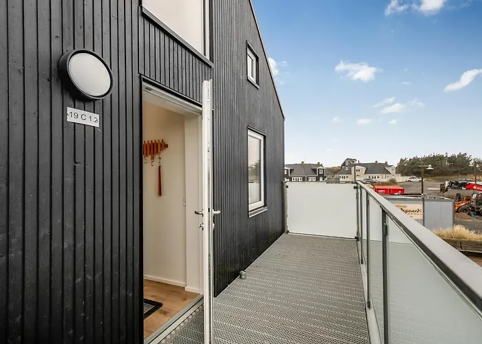 Lovely With A Large Balcony Facing The Dunes - 1020 *