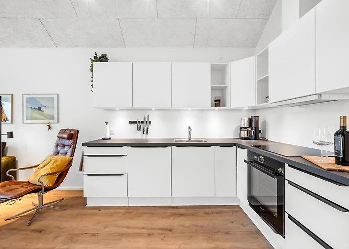 Lovely With A Large Balcony Facing The Dunes - 1020 Apartment *